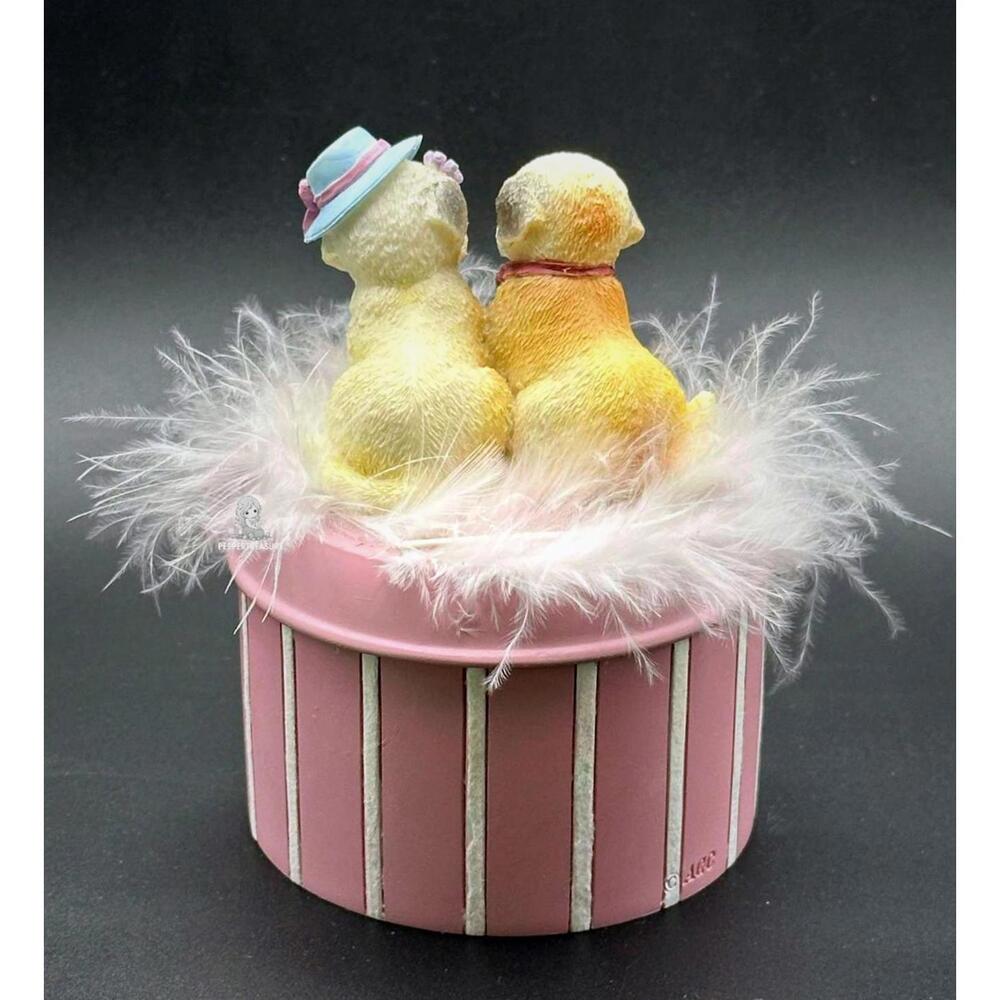 Adorable Dog Figurines Trinket Box Pink Storage W Neck Tag & Feathers - Picture 4 of 7